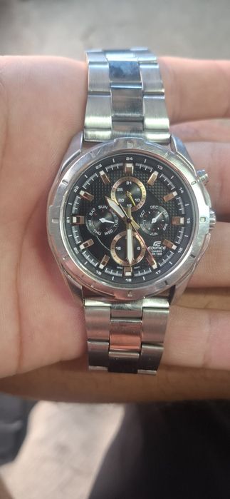 Ceas casio in stare foarte buna