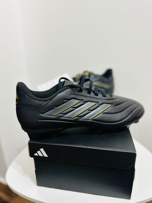 Ghete fotbal adidas