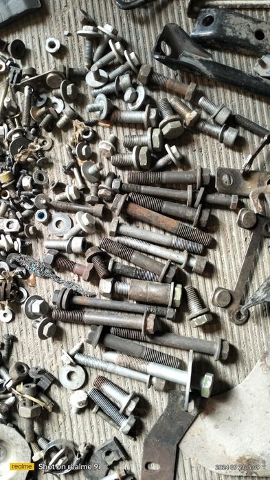 Запчасти Ауди 80