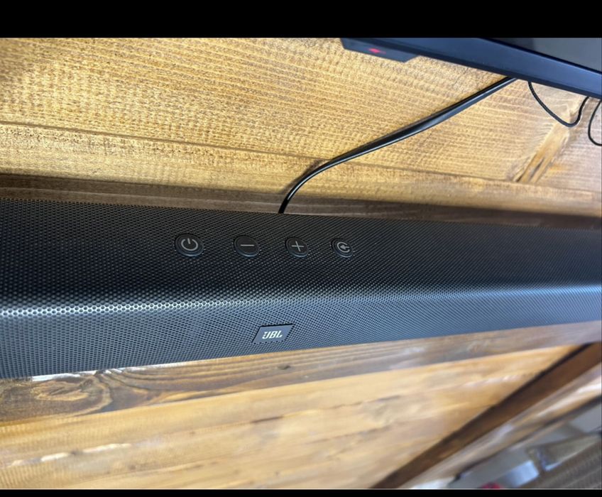 Vând Sound bar  JBL 2.1