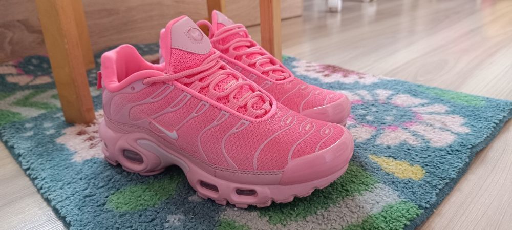 Nike Air Max Plus
