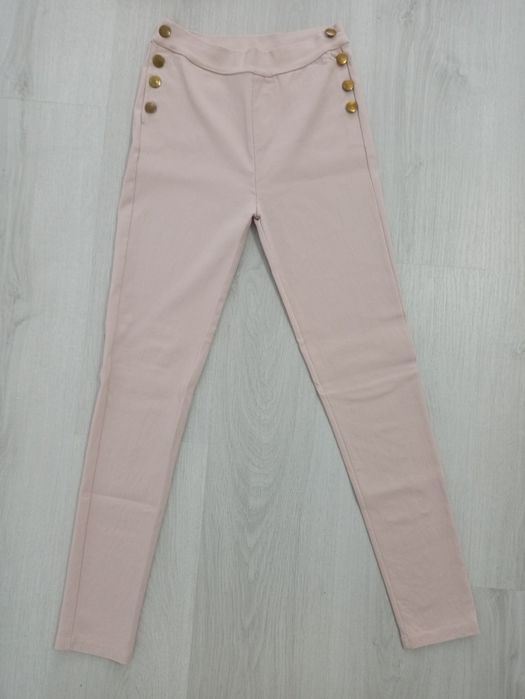 Дамски панталони и дънки