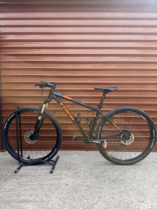Trek X Caliber 8 2x10 “29” L