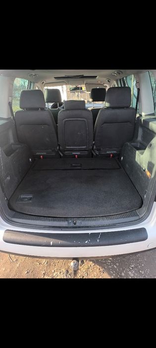 Vând VW Touran 2.0