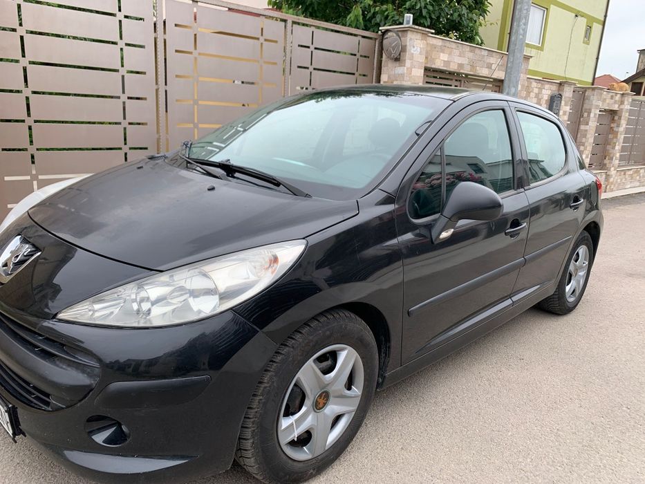 PEUGEOT 208 2008