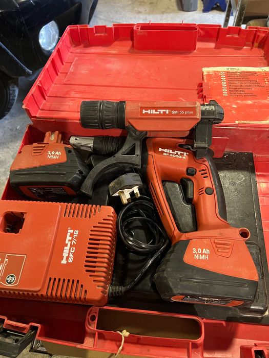 Винтоверт за гипсокартон HILTI SF 4000A