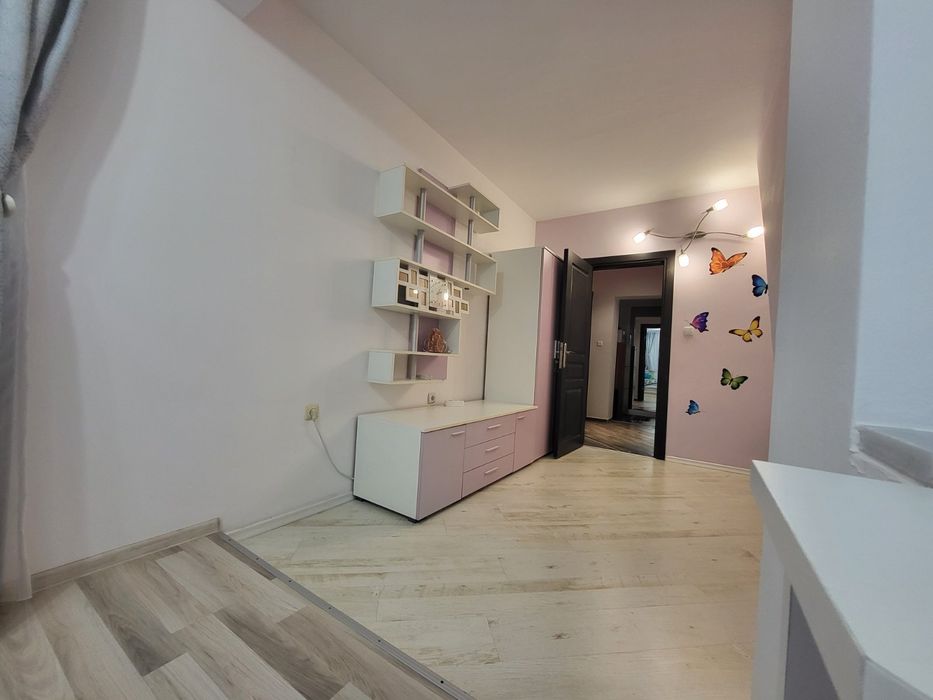 Дава се под наем Тристаен апартамент в Бургас, Възраждане - 95 кв.м за 510 € - Снимка #9