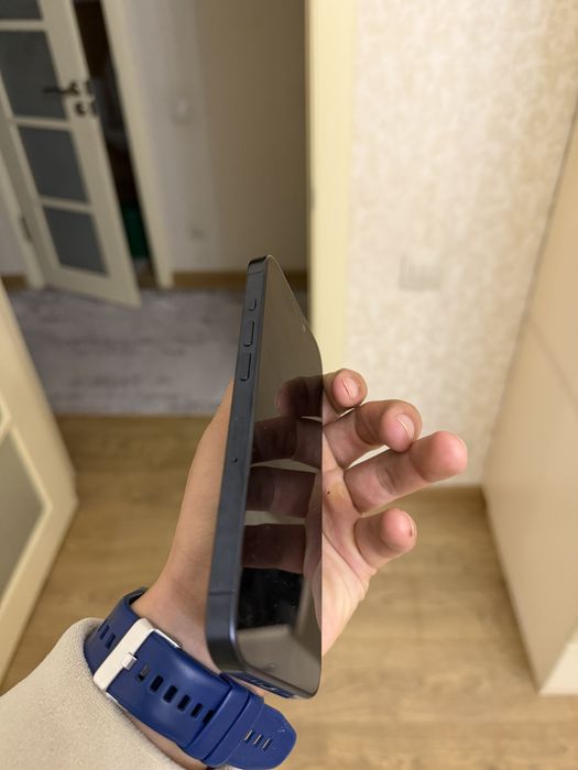 Продам iphone 15 pro 256 gb