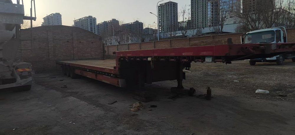 Траллер прицеп срочно сотилади  2013 йили