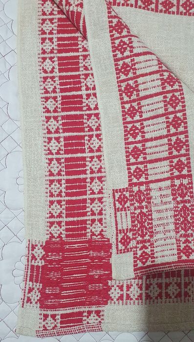 Față de masă lucrata manual model traditional