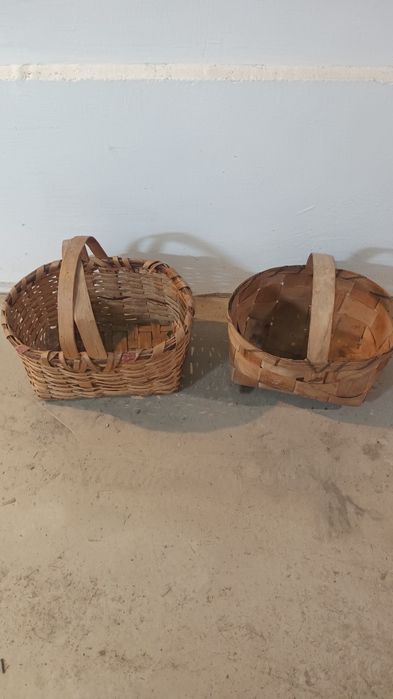 Продавам плетени кошници от старо време