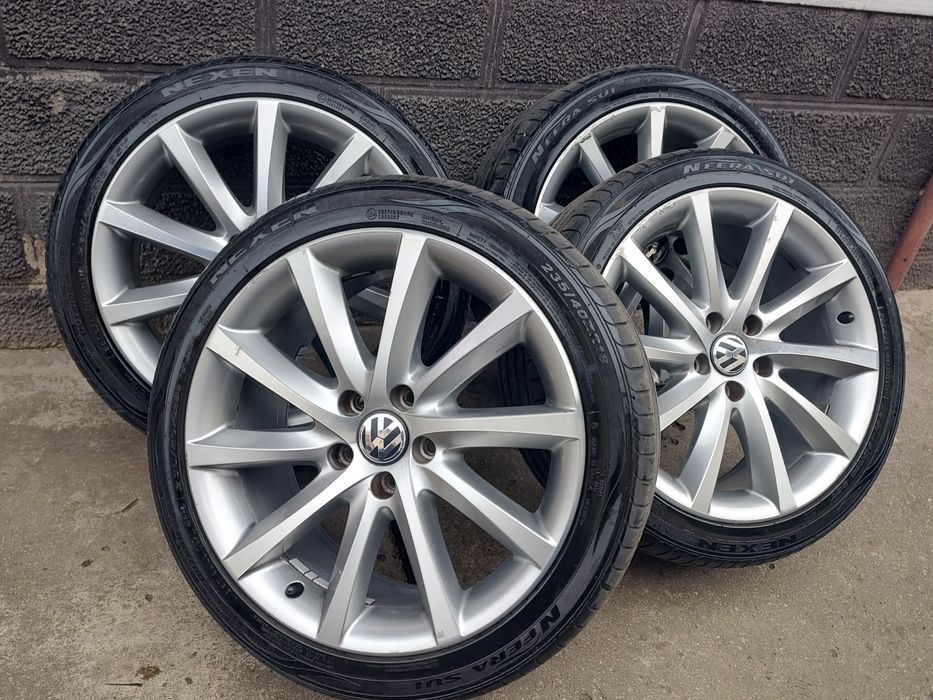 Vând Set Jante Aliaj 5x112+Cauciucuri 235/40/R18 Vara Passat CC Golf
