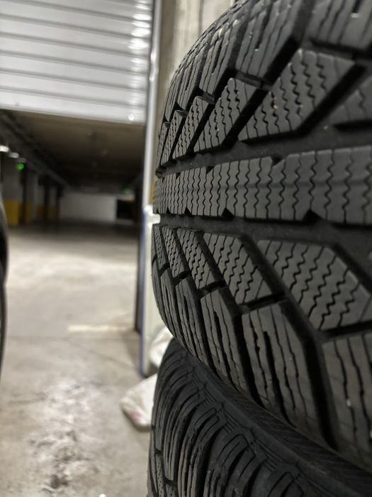 Зимни гуми Semperit 225/60/17