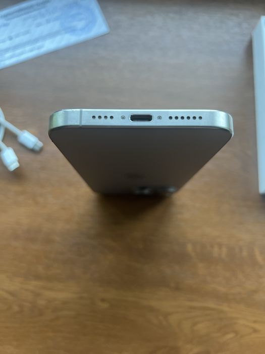 Iphone 15 pro max 256gb 85% 10/10