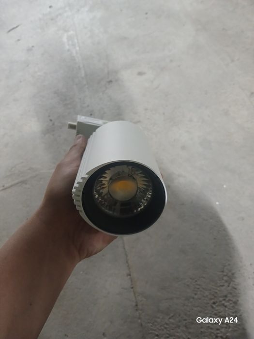 Led lampalari sotiladi