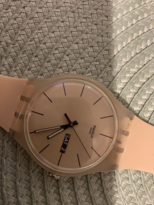 Ceas Swatch quartz.