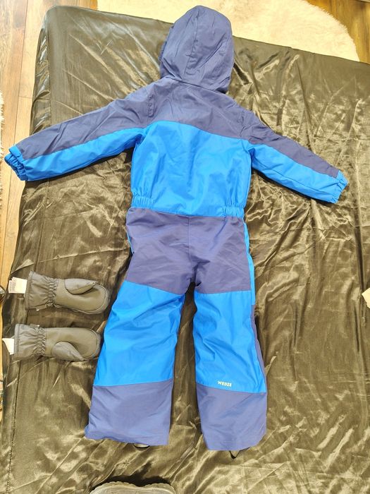 Космонавт ботуши ръкавици седем години момче