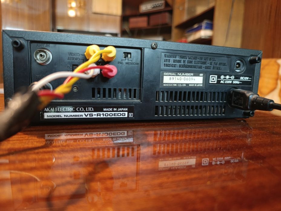 Видеокасетофон Akai VS-R100EDG - MADE IN JAPAN