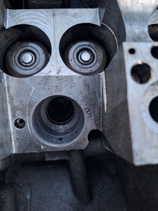 Отлично състояние легла дюзи  Глава 1.9tdi 131к Volkswagen Audi Seat