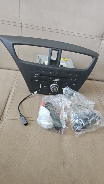 Оригинално радио за Honda Civic 9th gen 2012-2016