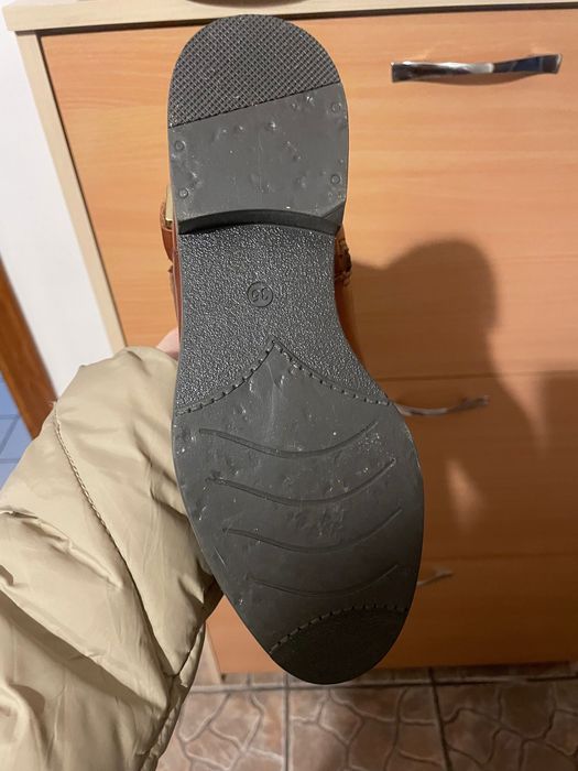 Vând cizme lungi benvenutti 35 noi piele