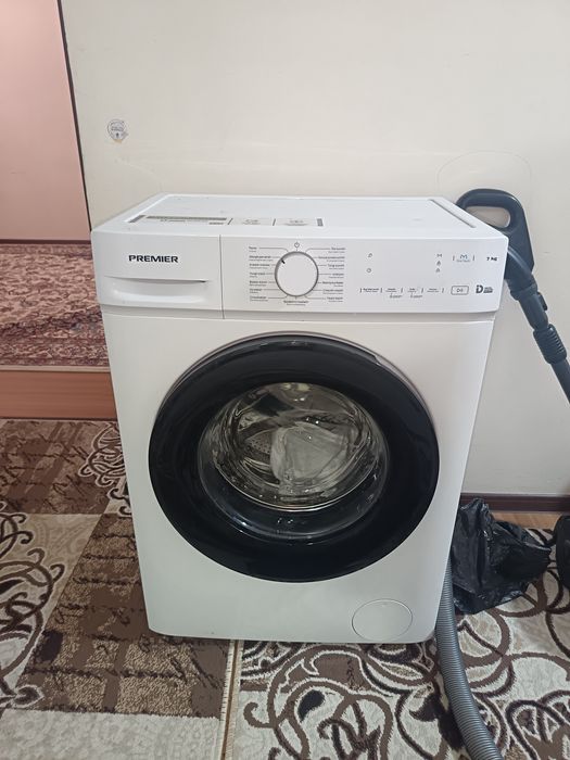 Premier kır moshina sotiladi.