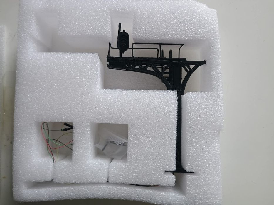 Semnal 3 focuri cu consolă CFR semafor machetă trenuleț electric HO