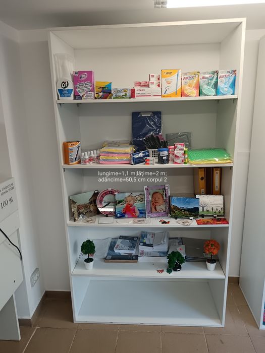 Mobilier pentru magazin