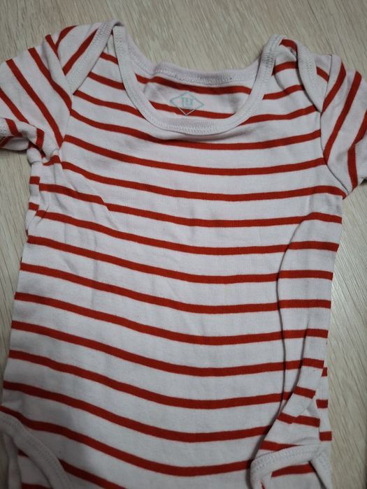 Body Set 4 buc marimi in poze