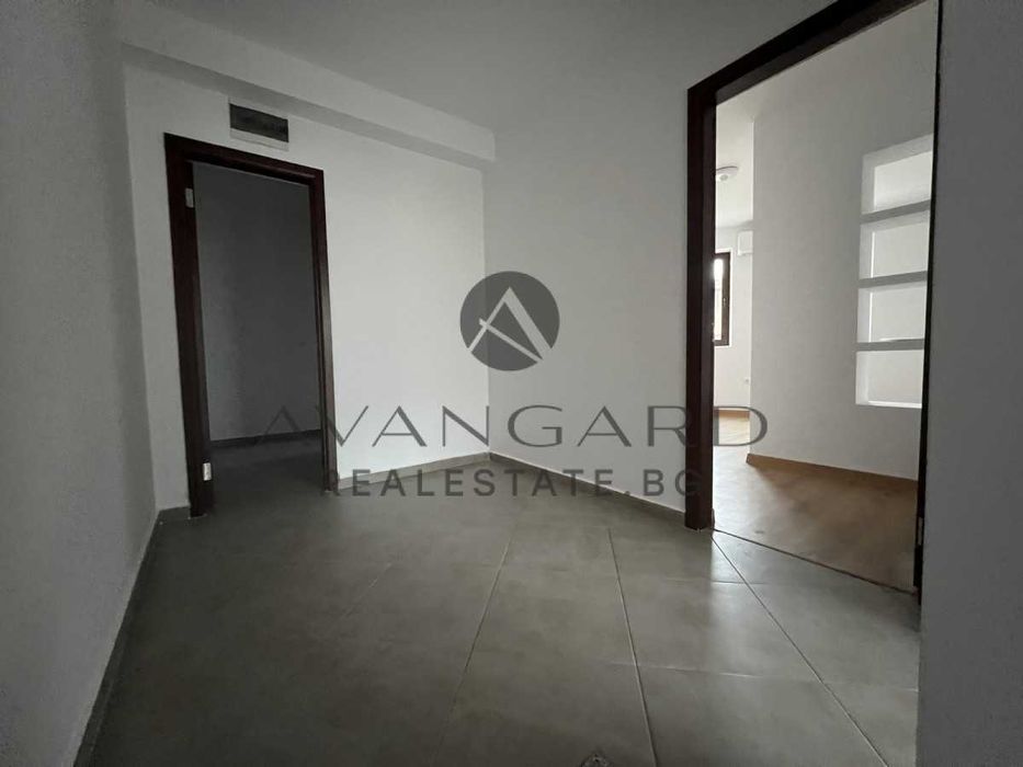 Продава се Четиристаен апартамент в Пловдив, Христо Смирненски - 313 кв.м за 814 €/кв.м - Снимка #7