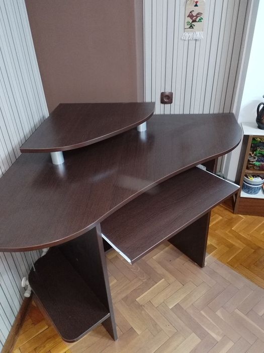 Бюро ъглово цвят венге