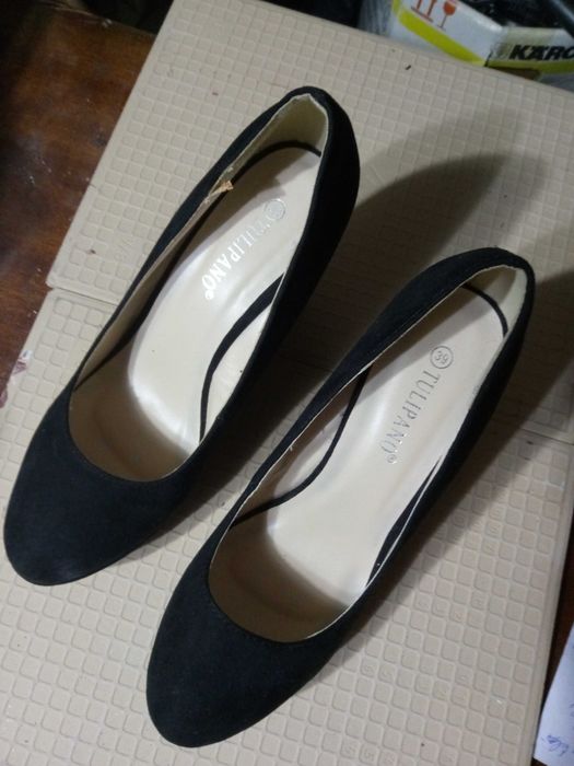 Pantofi cu toc, eleganti