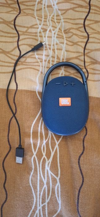Bluetooth Колонка  JBL Clip 4 – синя + заряден кабел