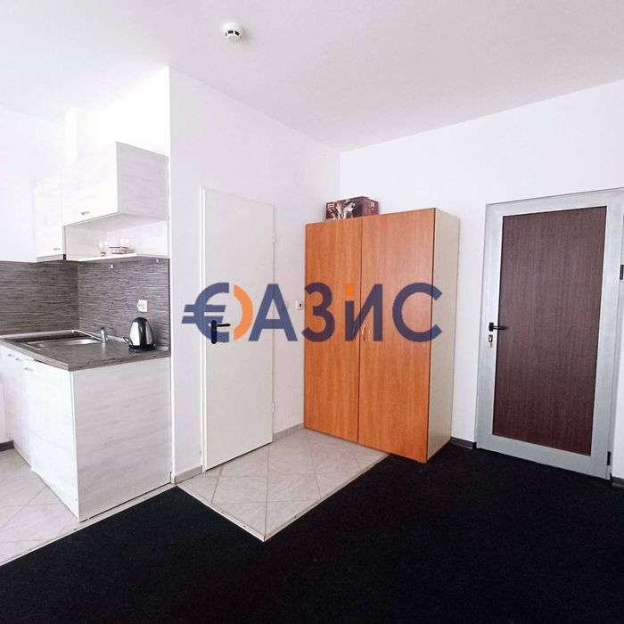 Продава се Едностаен апартамент в к.к. Слънчев бряг - 28 кв.м за 1786 €/кв.м - Снимка #9