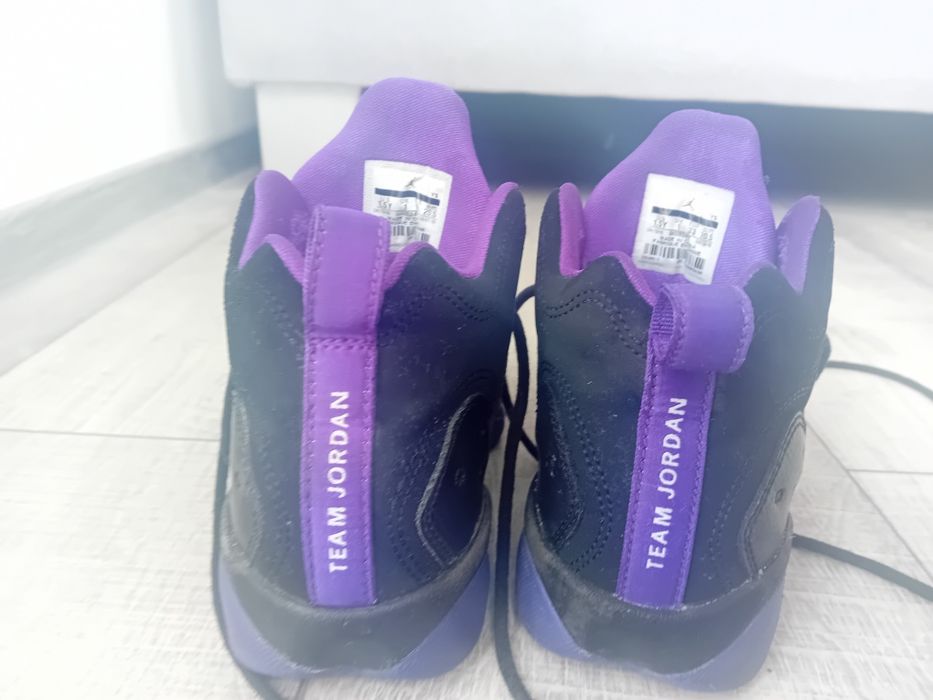 Jordan 13 court copii marimea 33