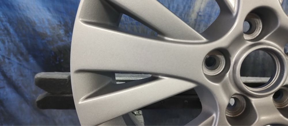 Продавам джанти за mazda 5x114.3 17”