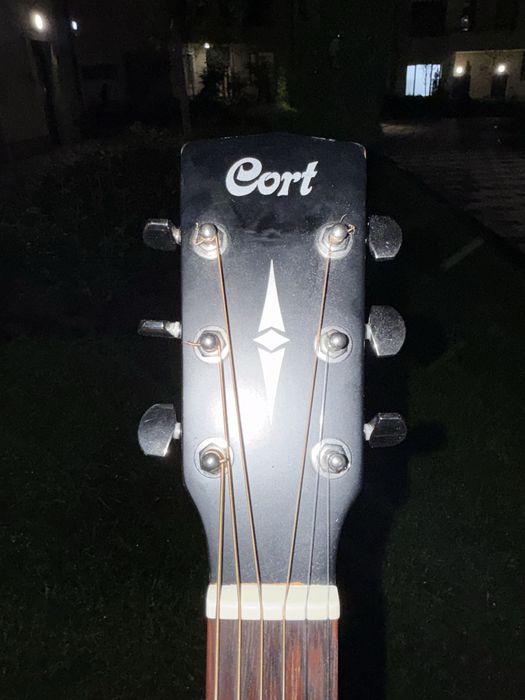 Гитара CORT AD810
