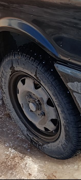 Продам калёса ауди 80 b3