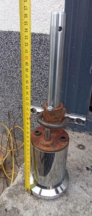 Cilindru hidraulic scaun