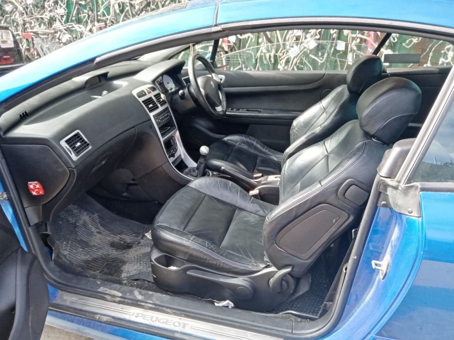 Dezmembrari  Peugeot 307 CC (3B)  2003  > 0000 2.0 16V Benzina