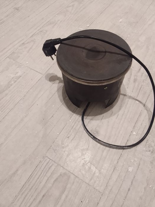 Продам эл.плитку -Vitek.6000 т.т