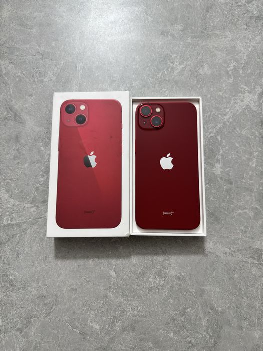 iPhone 13 128GB Red Product
