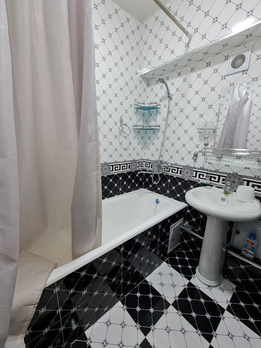 Паркентский 2 ком квартира Продается