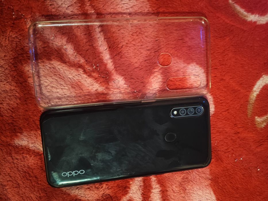 Продам ОППО А31 ИДЕЛ