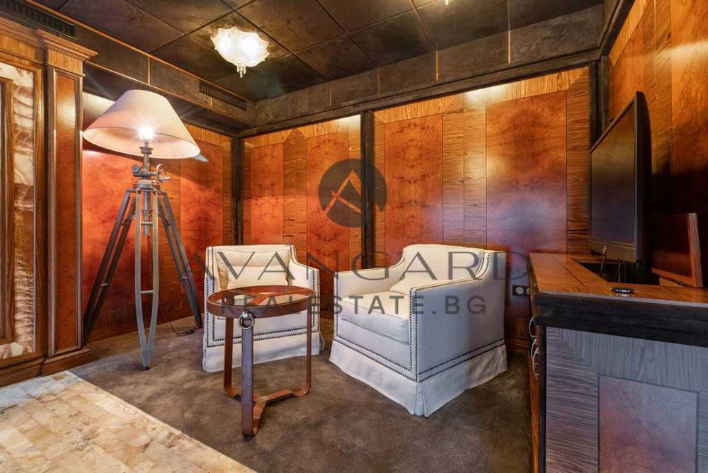 Продава се Офис в Пловдив, Център - 277 кв.м за 2206 €/кв.м - Снимка #5