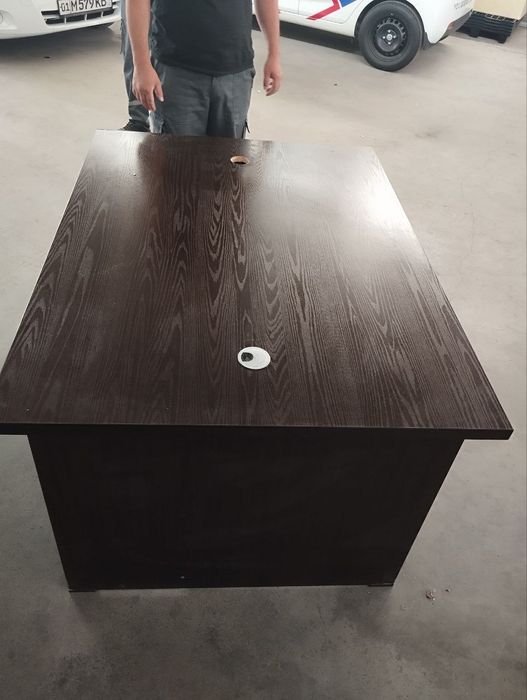 Офисная мебель срочно продается