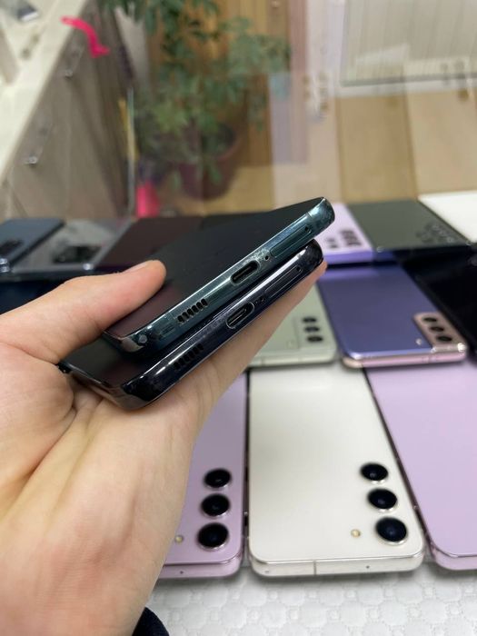 Samsung S22 xotirasi 8/256GB