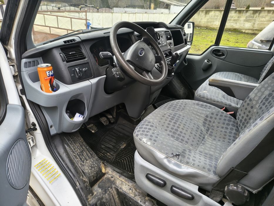 Vând Ford transit 2010 motor 2.2 265000km