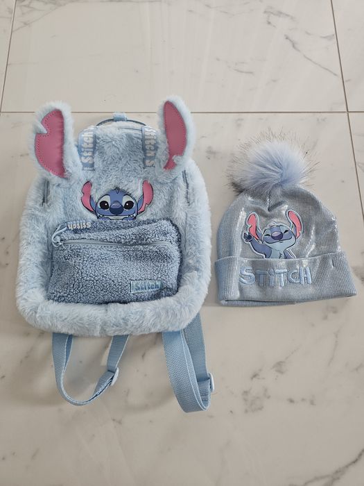 De vanzare set Ghiozdan +căciulă