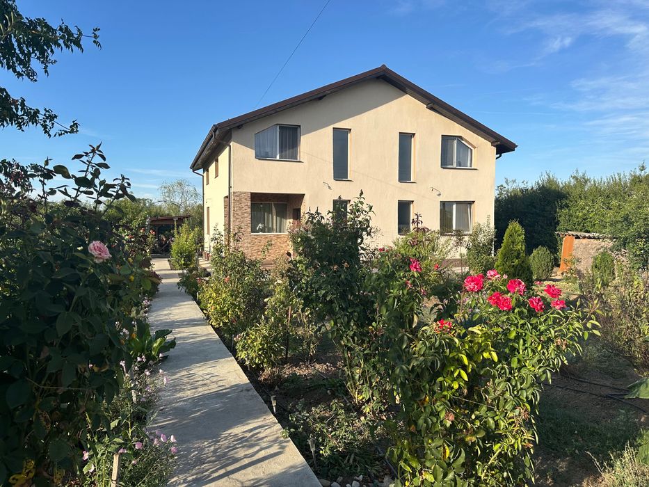 Casa de vanzare 200mp P+M - Sat Bila, Giurgiu, 40km de Bucuresti